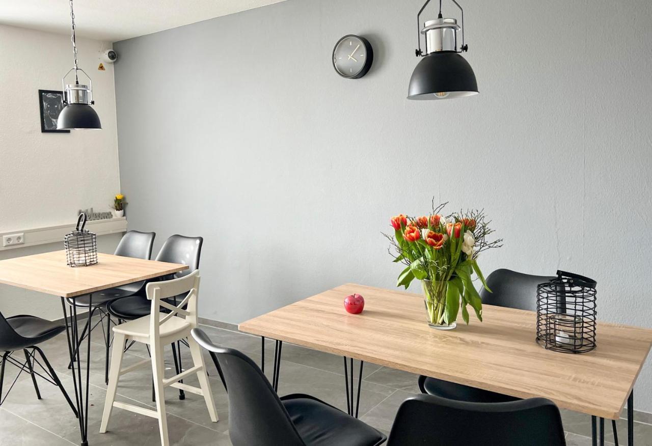 Hegau Boardinghouse Apartment Singen Bagian luar foto